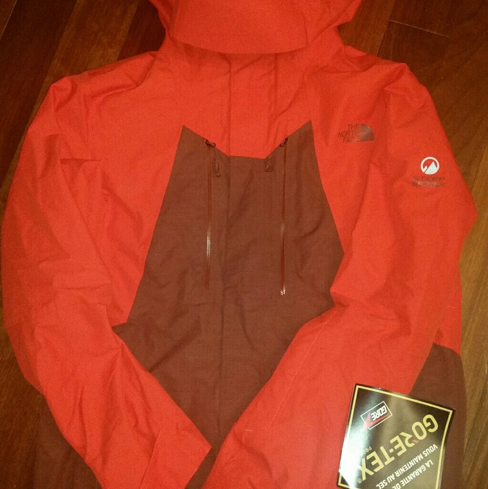 The North Face Mens NFZ Ski Snowboard Jacket